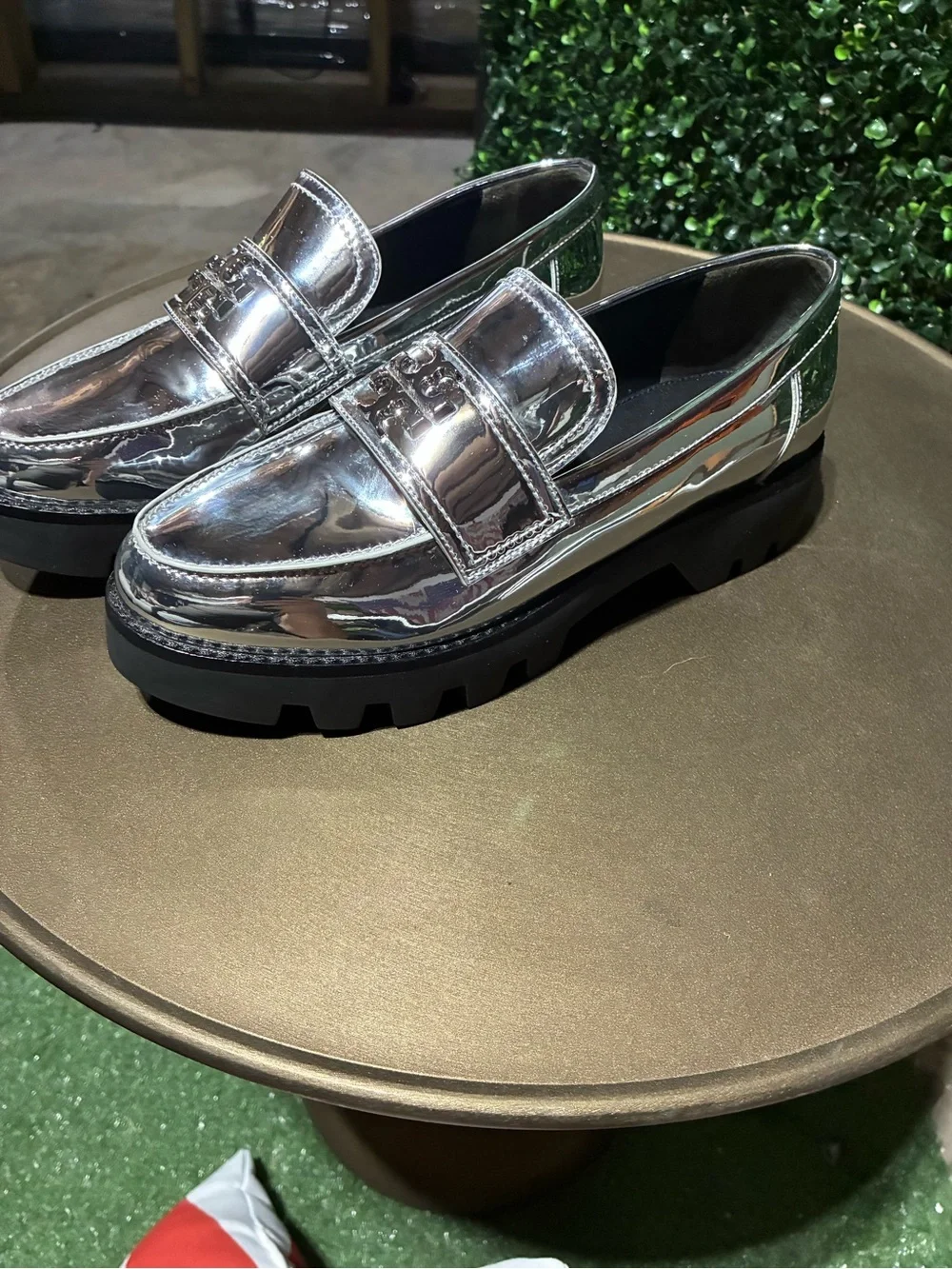 Tory Burch Silver Metallic Women’s Penny Loafers - size 7.5 New without tags